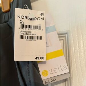 NWT XL Zella Taylor Getaway High Waist Recycled Polyester Shorts Green Urban